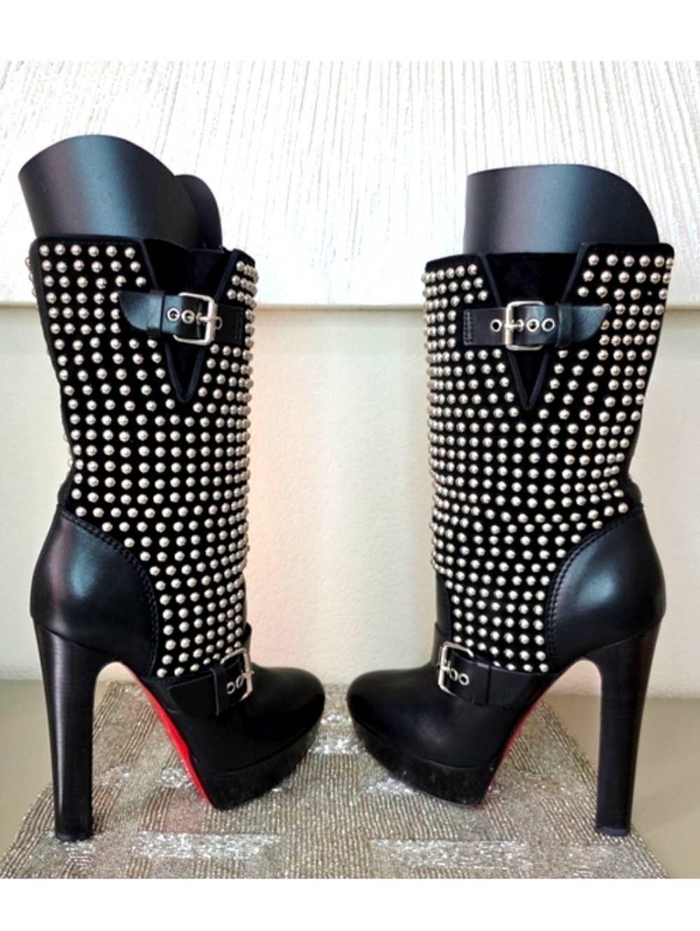 Christian Louboutin Black Leather Silver Studded Platform Platform Boots EU 38.5 - Picture 2 of 15